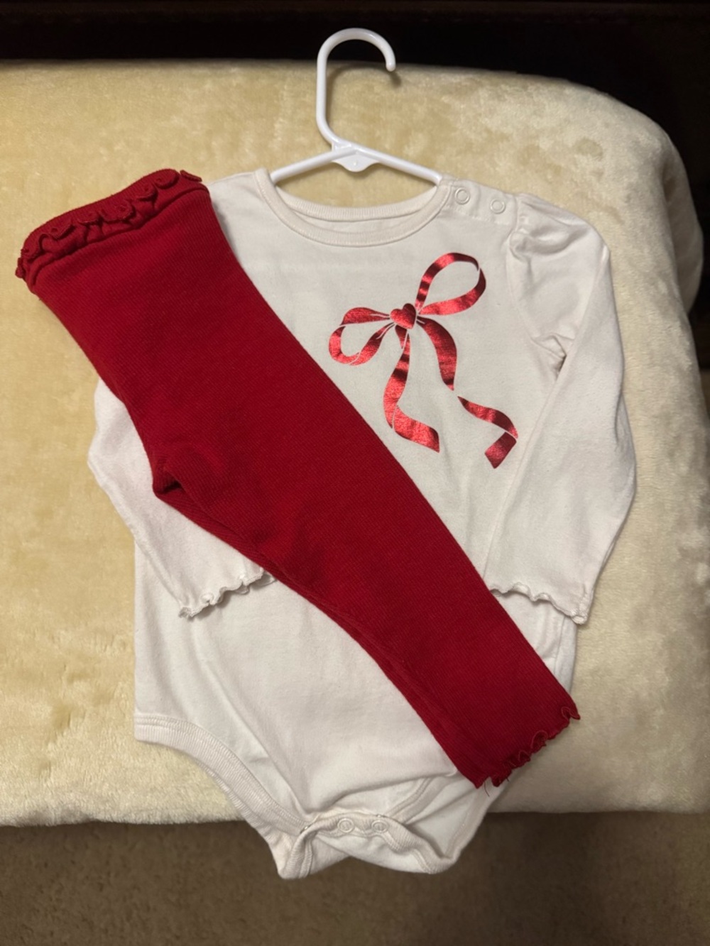 Baby Girls Red Bow Bodysuit & Leggings Set